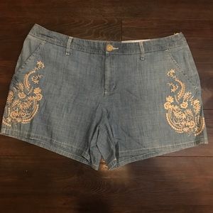 Blue Chambray With Lace Shorts